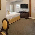 The Mark Spencer Hotel